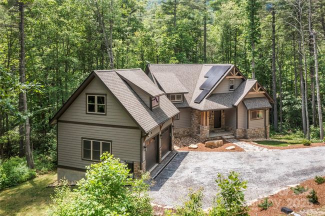68 Huckleberry Ridge Ln, House other with 3 bedrooms, 3 bathrooms and null parking in Zirconia NC | Image 38