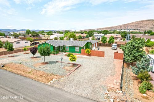 2840 N Meadowlark Dr, Prescott Valley, AZ, 86314-2592 | Card Image