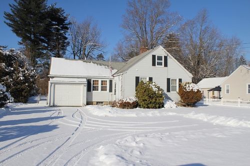 762 Suffield St, Agawam, MA, 01001-2327 | Card Image