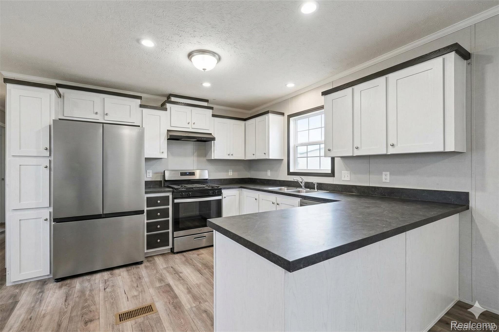 Residential in Macomb Township 5