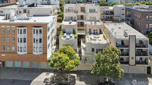 i-2139 Green St, San Francisco, CA, 94123-4781 | Card Image