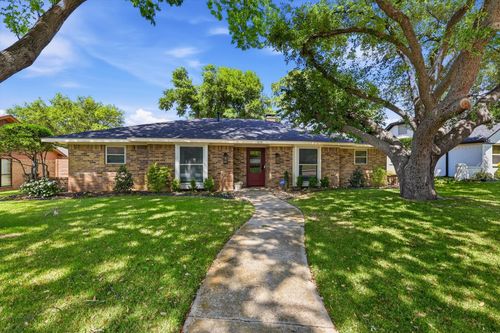 1519 Chisolm Trl, Lewisville, TX, 75077-2824 | Card Image