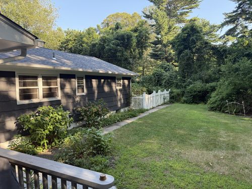 88 Westfield Rd, Coram, NY, 11727-3111 | Card Image