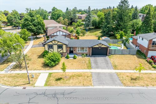 2126 Walker Ave, Peterborough, ON, K9L1S1 | Card Image