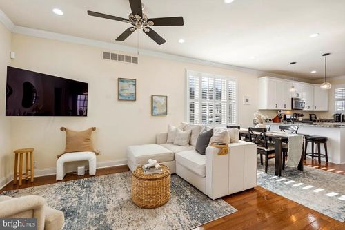 103 Front St, W Cnshohocken, PA, 19428-2828 | Card Image