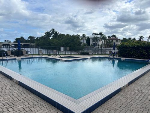 apt-117-11370 Twelve Oaks Way, North Palm Beach, FL, 33408-3272 | Card Image