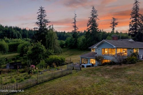 37758 Harrison Lane, Astoria, OR, 97006 | Card Image