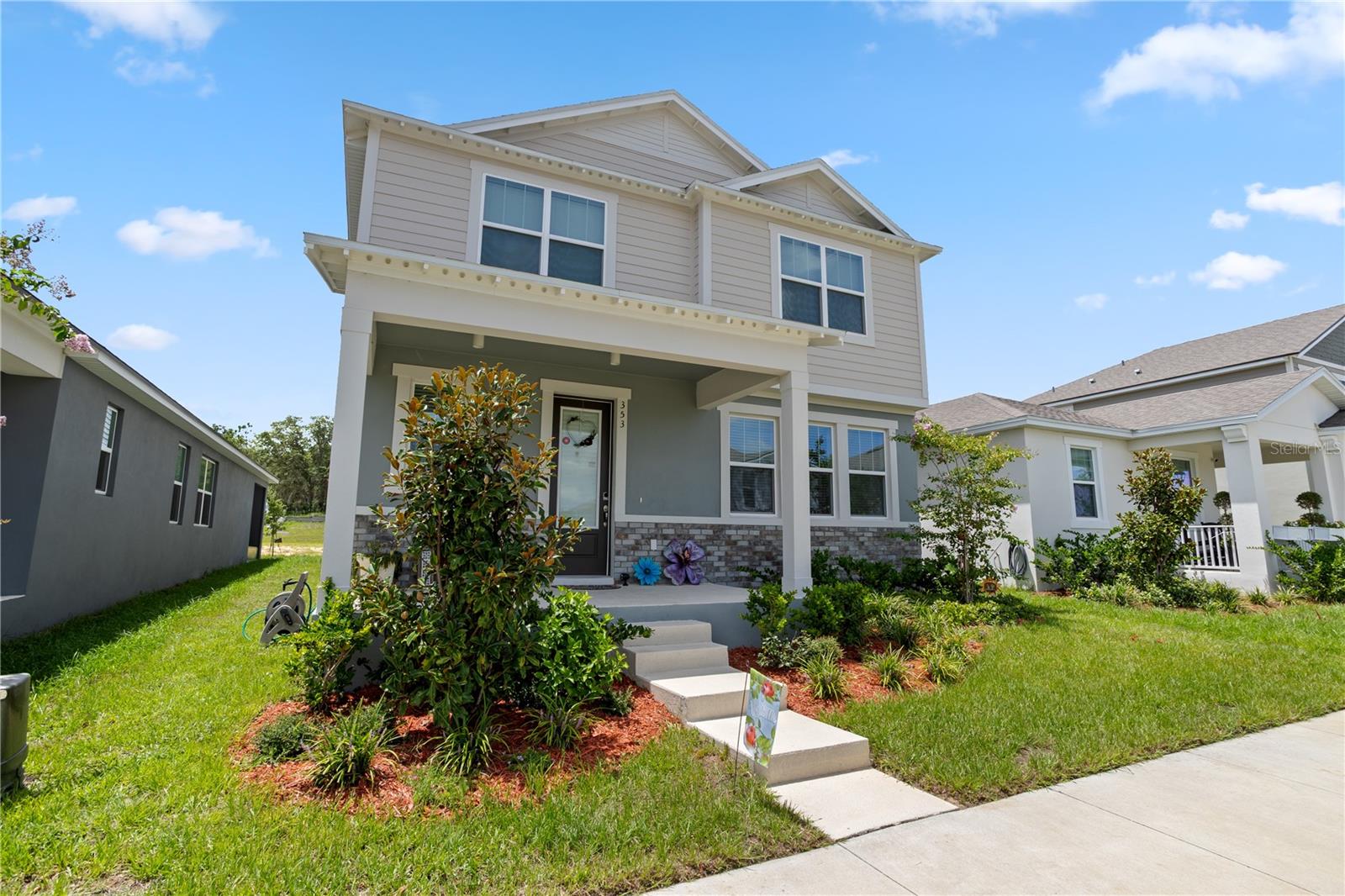 Residential in GROVELAND 3