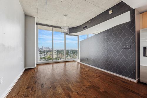 unit-12015-5925 Almeda Rd, Houston, TX, 77004-7684 | Card Image