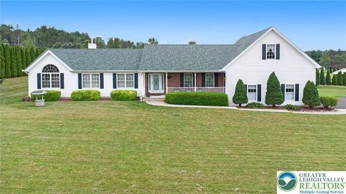 105 Buck Dr, LEHIGHTON, PA, 18235-6174 | Card Image