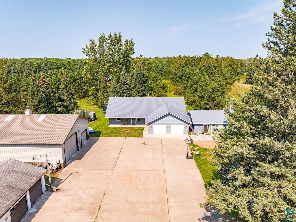 County Road 4 , Carlton, MN 55718