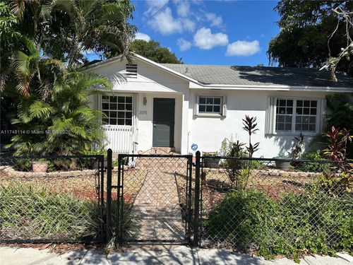 3015 Sw 24th Ter, Miami, FL, 33145-3337 | Card Image