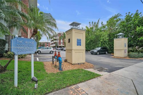 apt-403c-2420 Se 17th St, Fort Lauderdale, FL, 33316-3105 | Card Image