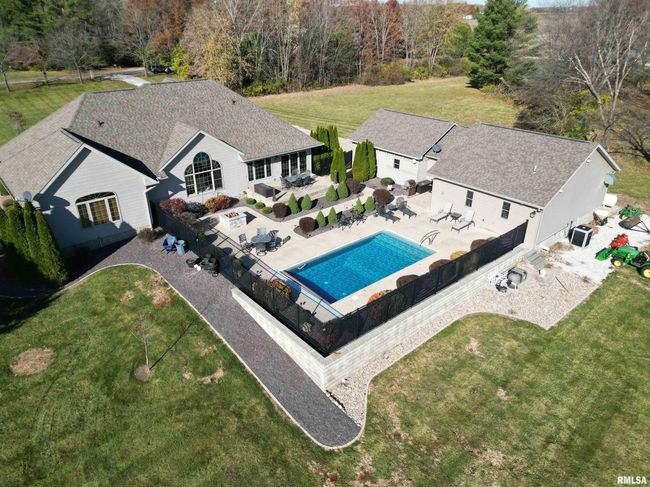 13202 N Kelstadt Rd, House other with 3 bedrooms, 4 bathrooms and null parking in Brimfield IL | Image 6