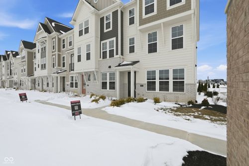 2-605-404 Elite St, Westfield, IN, 46074-1186 | Card Image