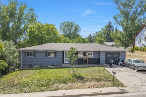 884 Stout St, Craig, CO, 81625-3046 | Card Image