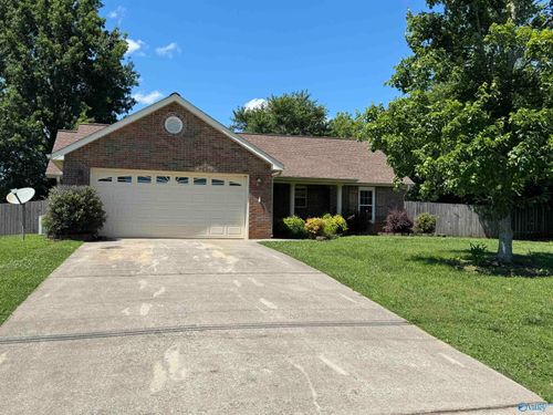 105 Willow Green Dr, Harvest, AL, 35749-8891 | Card Image