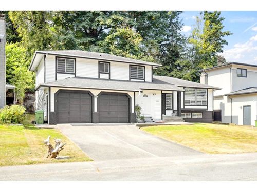 2311 Harper Dr, Abbotsford, BC, V3G2B2 | Card Image