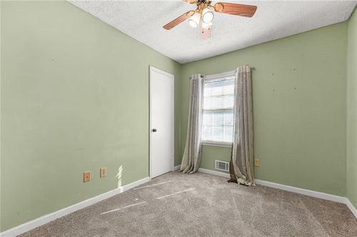 190 Belmont Farms Dr, Ellenwood, GA, 30294-2728 | Card Image