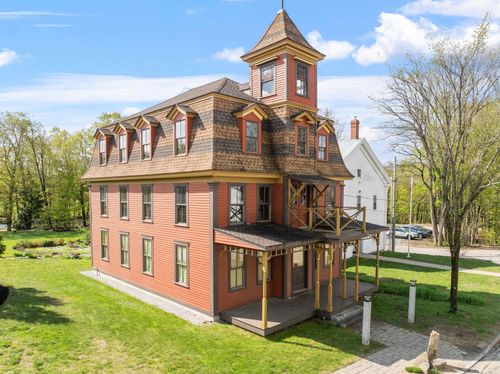 15 Cleveland Hill Rd, Tamworth, NH, 03886-4303 | Card Image
