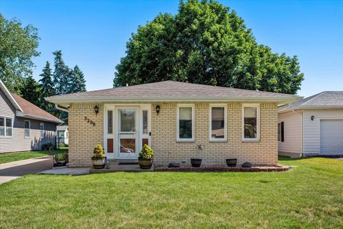 2208 Greengold St, Crest Hill, IL, 60403-1732 | Card Image