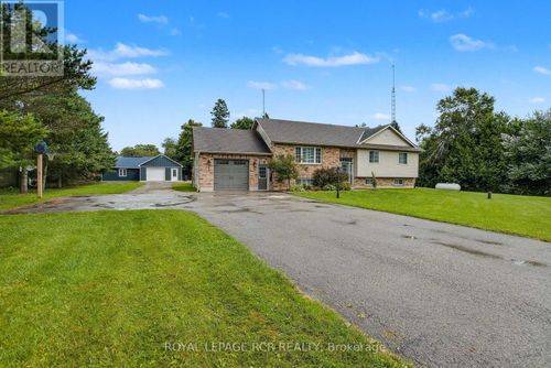 17 Deaken Dr, Grand Valley, ON, L9W0Z8 | Card Image