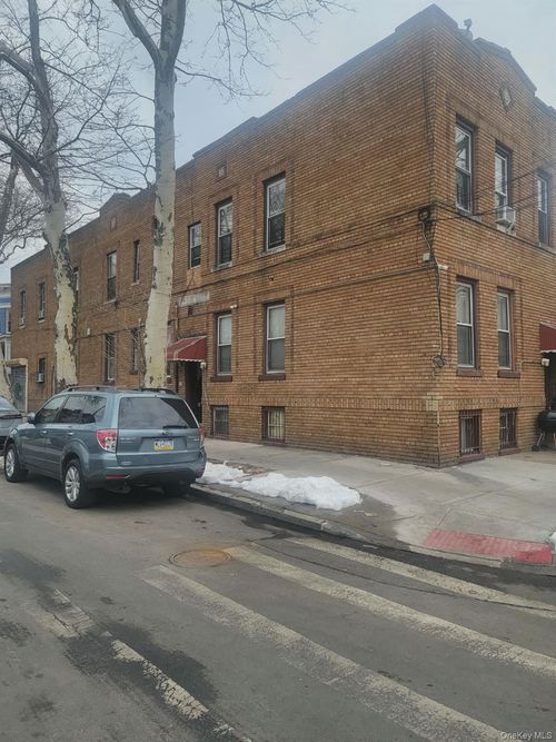 567 Ashford Street, New York, NY, 11207 | Card Image