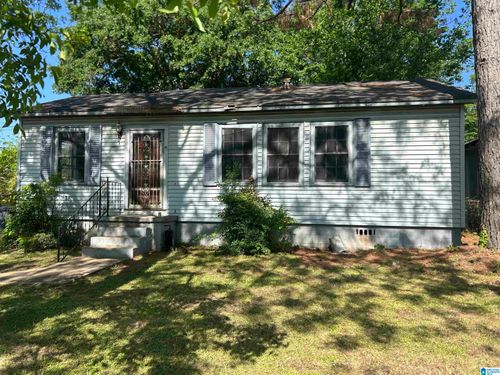 2006 27th Ave N, HUEYTOWN, AL, 35023-3239 | Card Image