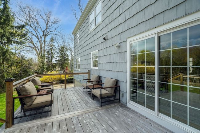 9 Jean Ave, House other with 5 bedrooms, 3 bathrooms and null parking in Norwalk CT | Image 23