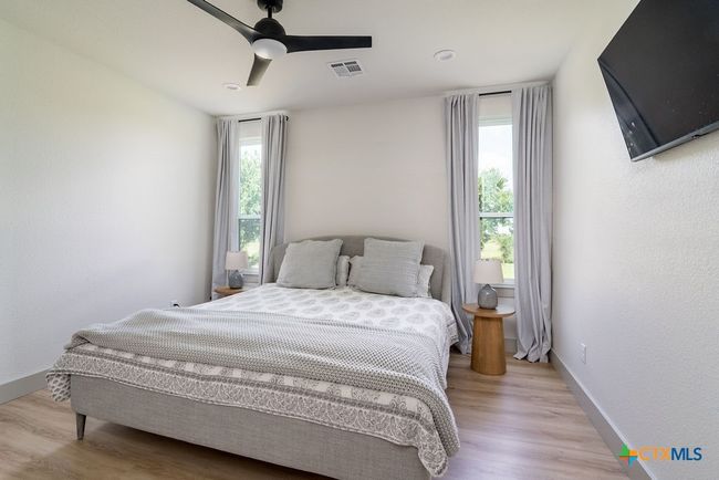 13852 Knob Hill Rd, Home with 4 bedrooms, 4 bathrooms and null parking in Rogers TX | Image 17