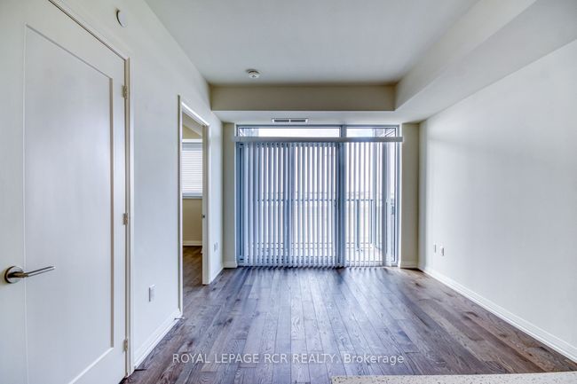 425 - 9000 Jane St, Condo with 1 bedrooms, 2 bathrooms and null parking in Concord ON | Image 14