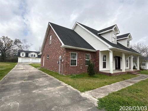 304 4th St, Luling, LA, 70070-4162 | Card Image