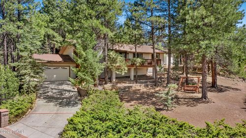 1886 N Edgewood St, Flagstaff, AZ, 86004-8711 | Card Image