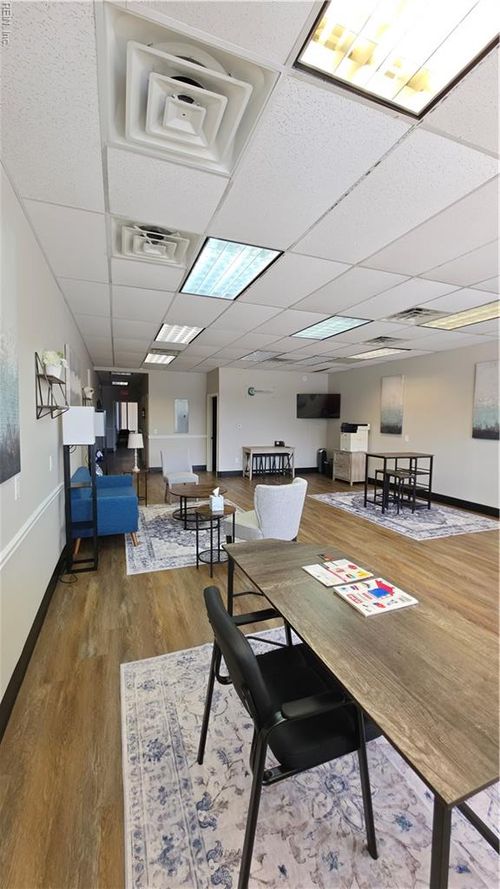 7-11745 Jefferson Avenue, Newport News, VA, 23606 | Card Image