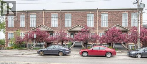 201-555 King Street E, Kitchener, ON, N2G2L9 | Card Image