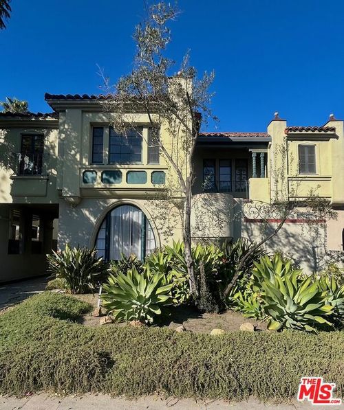 8673 W Olympic Blvd, LOS ANGELES, CA, 90035-1915 | Card Image