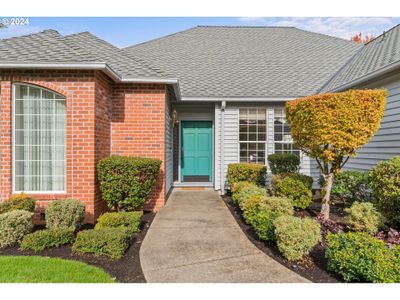 22085 Sw Cole Ct, House other with 4 bedrooms, 3 bathrooms and 2 parking in Tualatin OR | Image 1