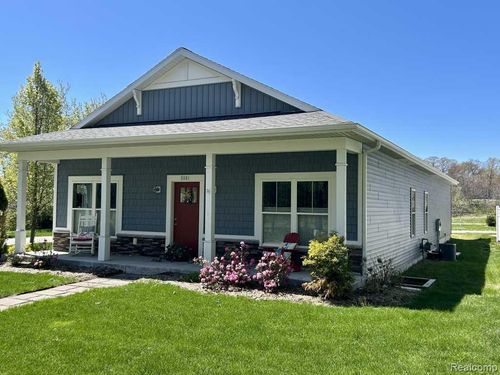 3601 Kiana Ct, Norton Shores, MI, 49444-3766 | Card Image