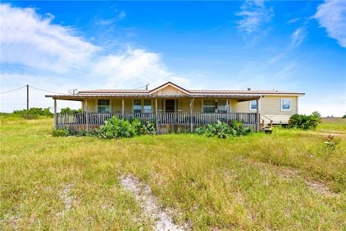 457 County Road 3561, Orange Grove, TX, 78372-9130 | Card Image