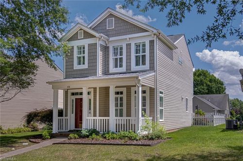 176 Town Park Dr, Bermuda Run, NC, 27006-8605 | Card Image