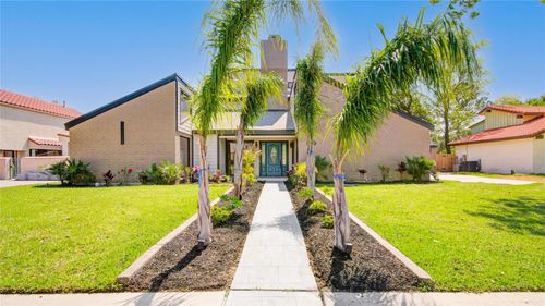 16406 Brook Forest Dr, Houston, TX, 77059-6504 | Card Image