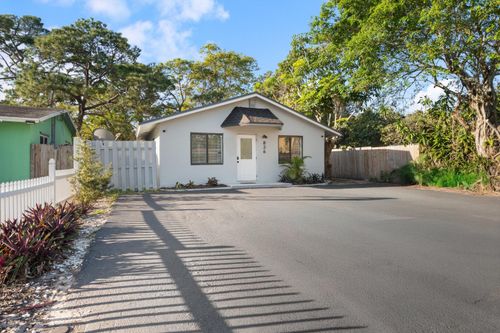 836 Sw 13th Ct, Pompano Beach, FL, 33060-8940 | Card Image