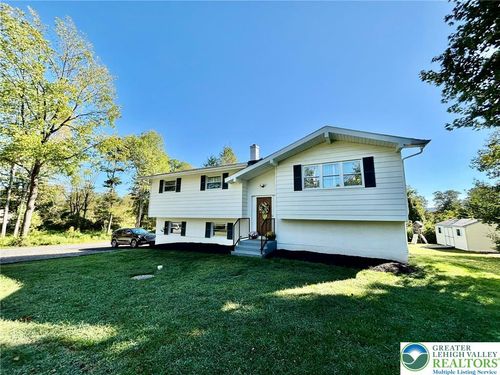 104 Hemlock Ln, Sciota, PA, 18354-7707 | Card Image
