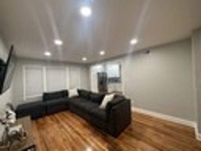 9301 Raymond Ave, House other with 2 bedrooms, 1 bathrooms and 2 parking in Oak Lawn IL | Image 6