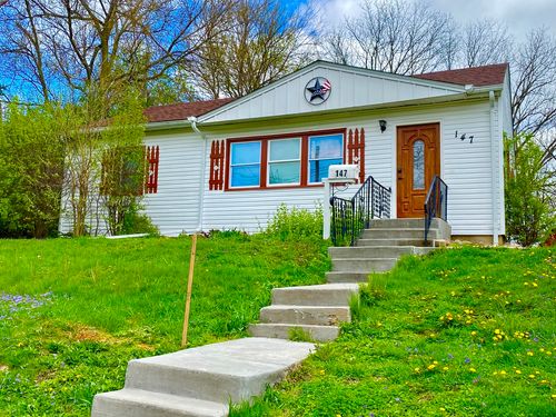 147 S Hill St, Woodstock, IL, 60098-3659 | Card Image