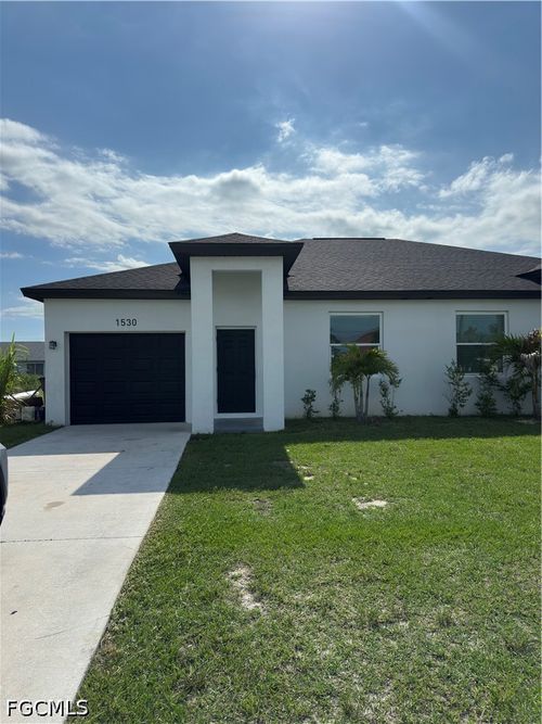 1530 Gilbert Ave S, Lehigh Acres, FL, 33973-2669 | Card Image