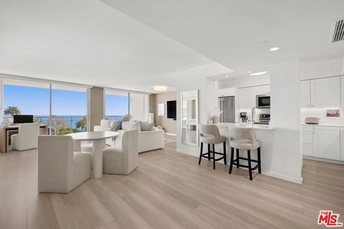 603p-201 Ocean Ave, Santa Monica, CA, 90402-1419 | Card Image