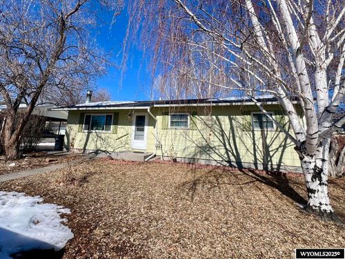 310 Kinnikinnick Drive, Riverton, WY, 82501 | Card Image