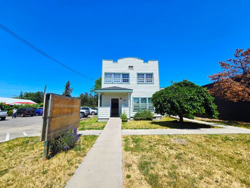 189 E Main St, Klamath Falls, OR, 97601-3229 | Card Image