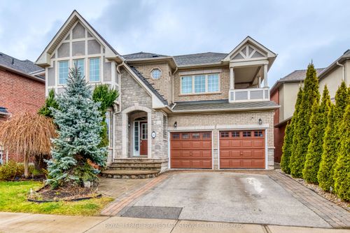 285 Great Lakes Blvd, Oakville, ON, L6L6V2 | Card Image